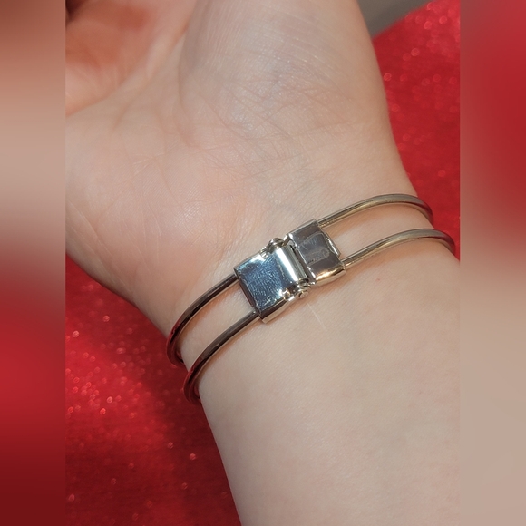 Dichroic Art Glass Hinged Cuff Bracelet Silver Tone Blue/Green/Black Swirl - Picture 6 of 10